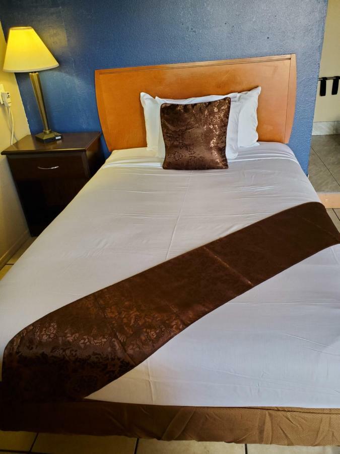 Economy Double or Twin Room